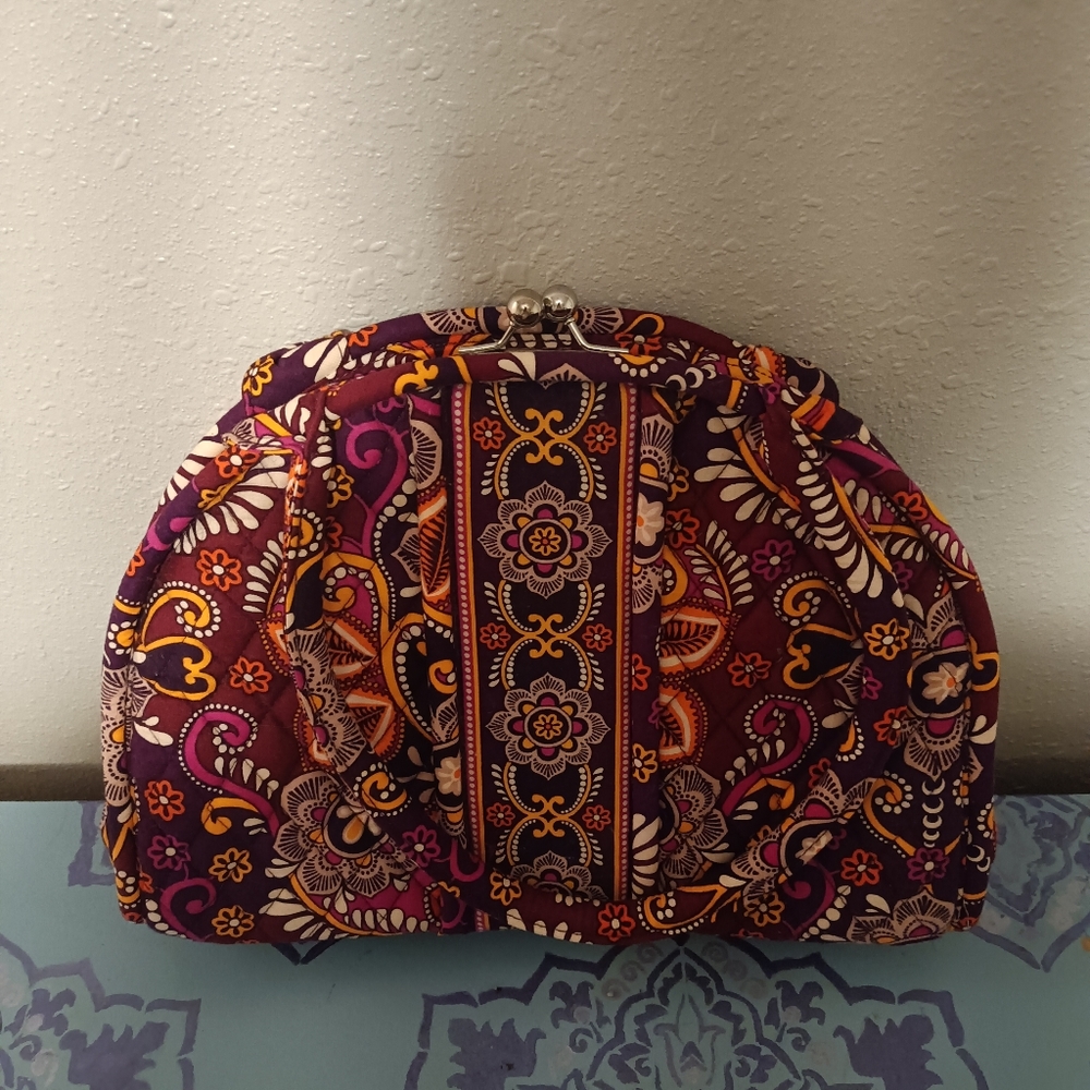 Vera Bradley kisslock crescent bag